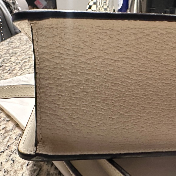 Gucci Small Sylvie Bee Star Mini Bag - Picture 6 of 11